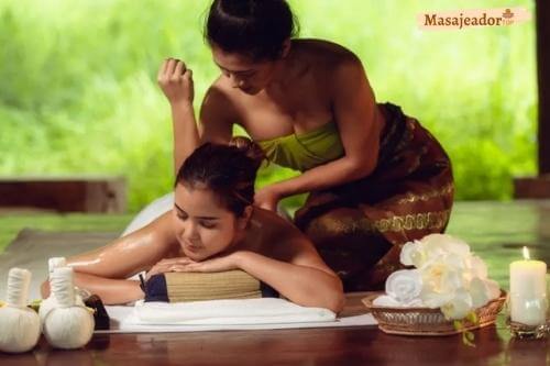 masaje tailandés o thai